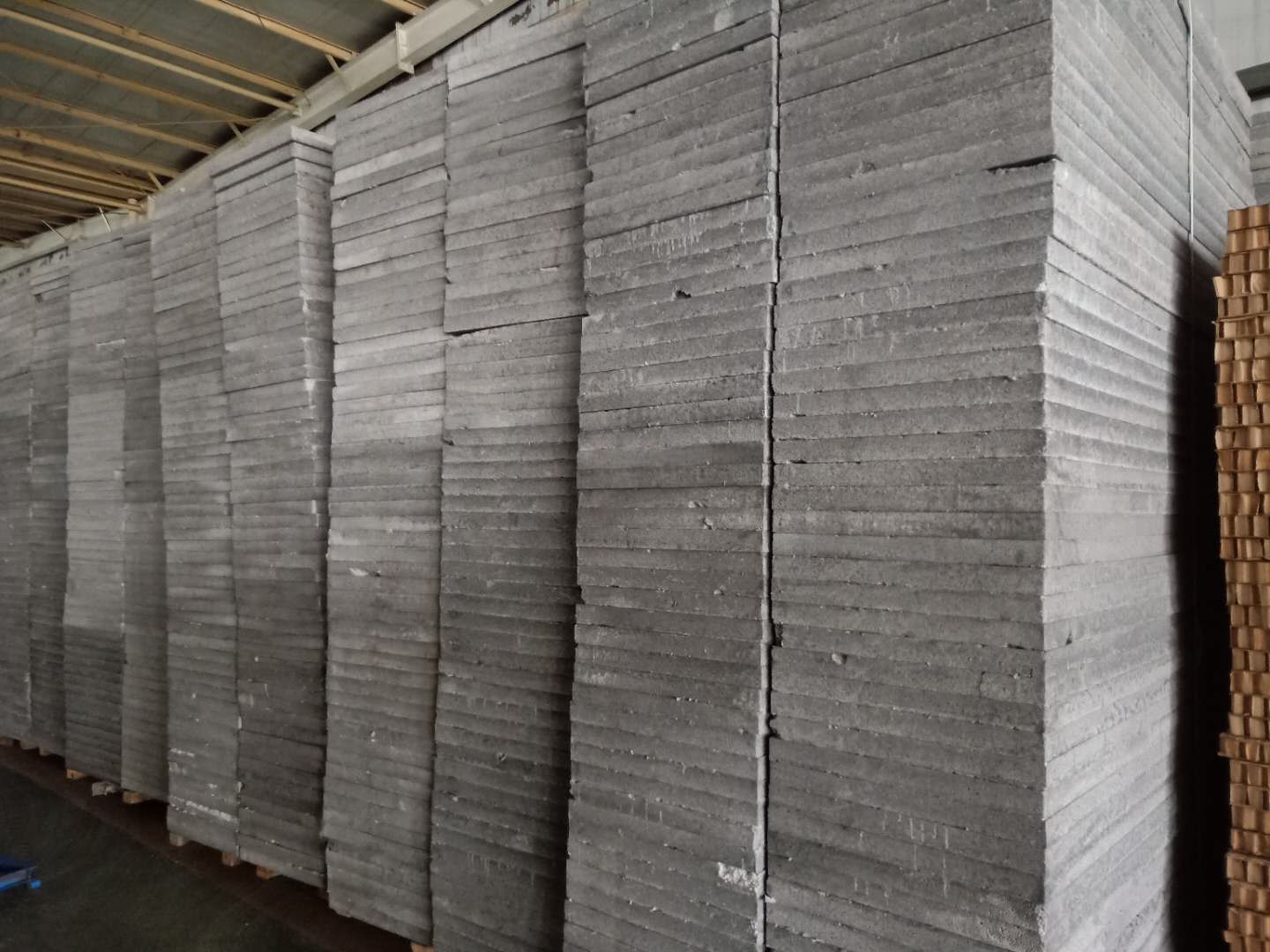 Mechanical Silicate Sandwich Panel