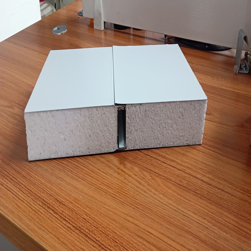 Mechanical Sandwich Panel with Foam Filler