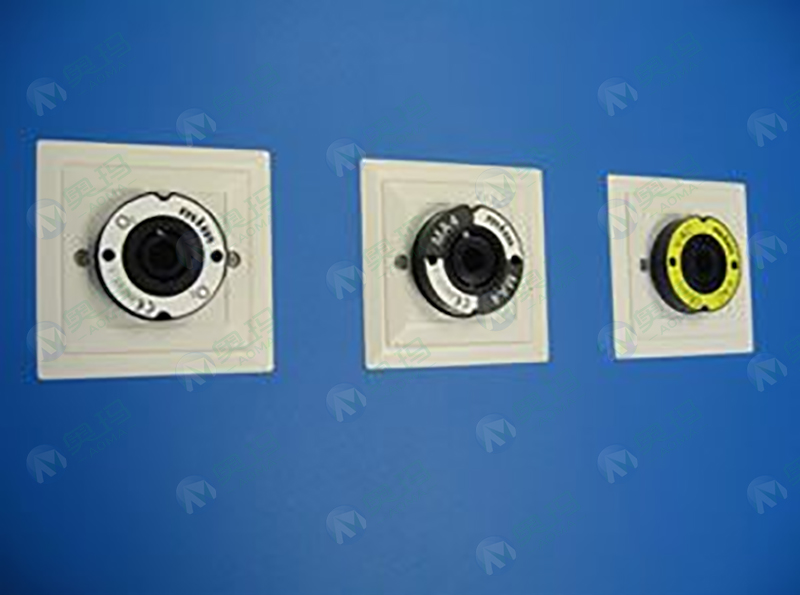 Wall-mountedWall-mounted cabinet for connecting medical gases. Cabinet for connecting medical gases.