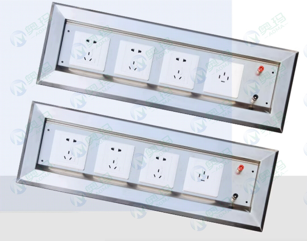 Metal boxes for sockets