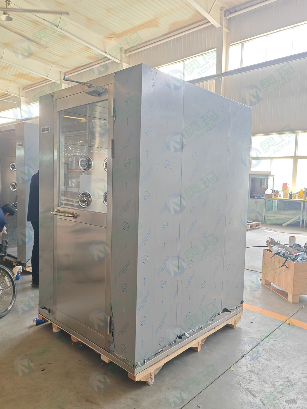 Double Shower with Dual Air Flow