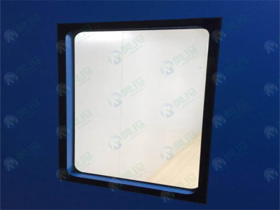 Cleanroom windows
