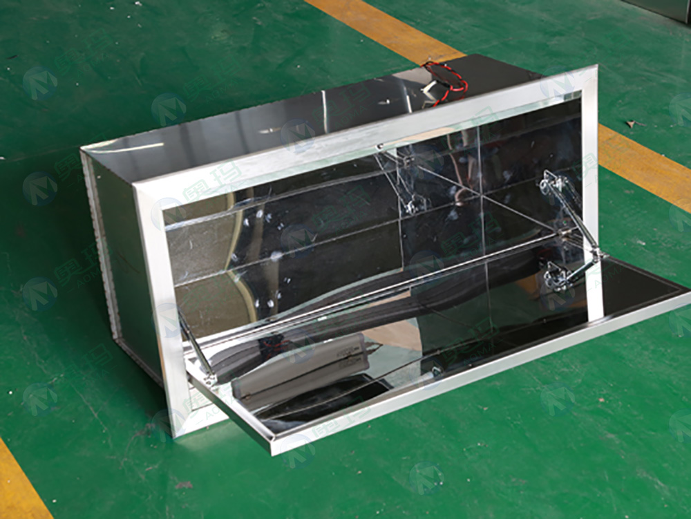 Built-in Steel Desk Built-in Steel Desk